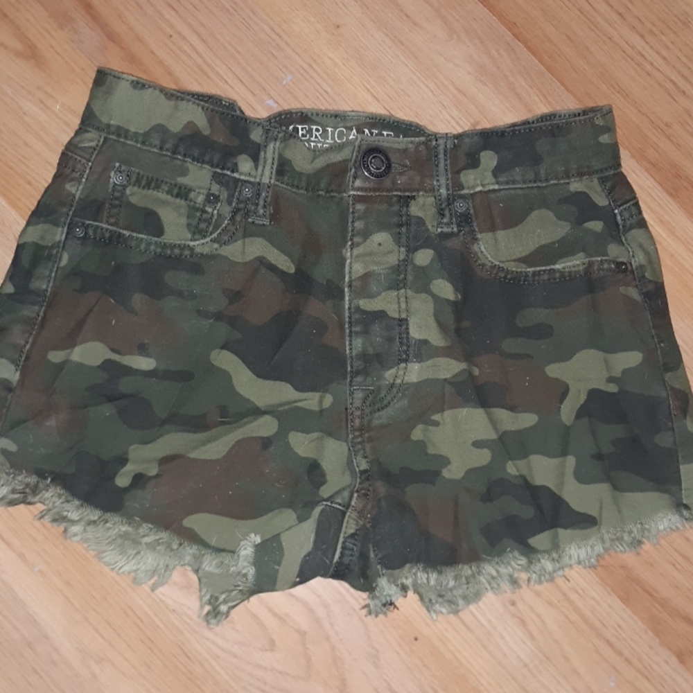 Hollister camo Jean shorts